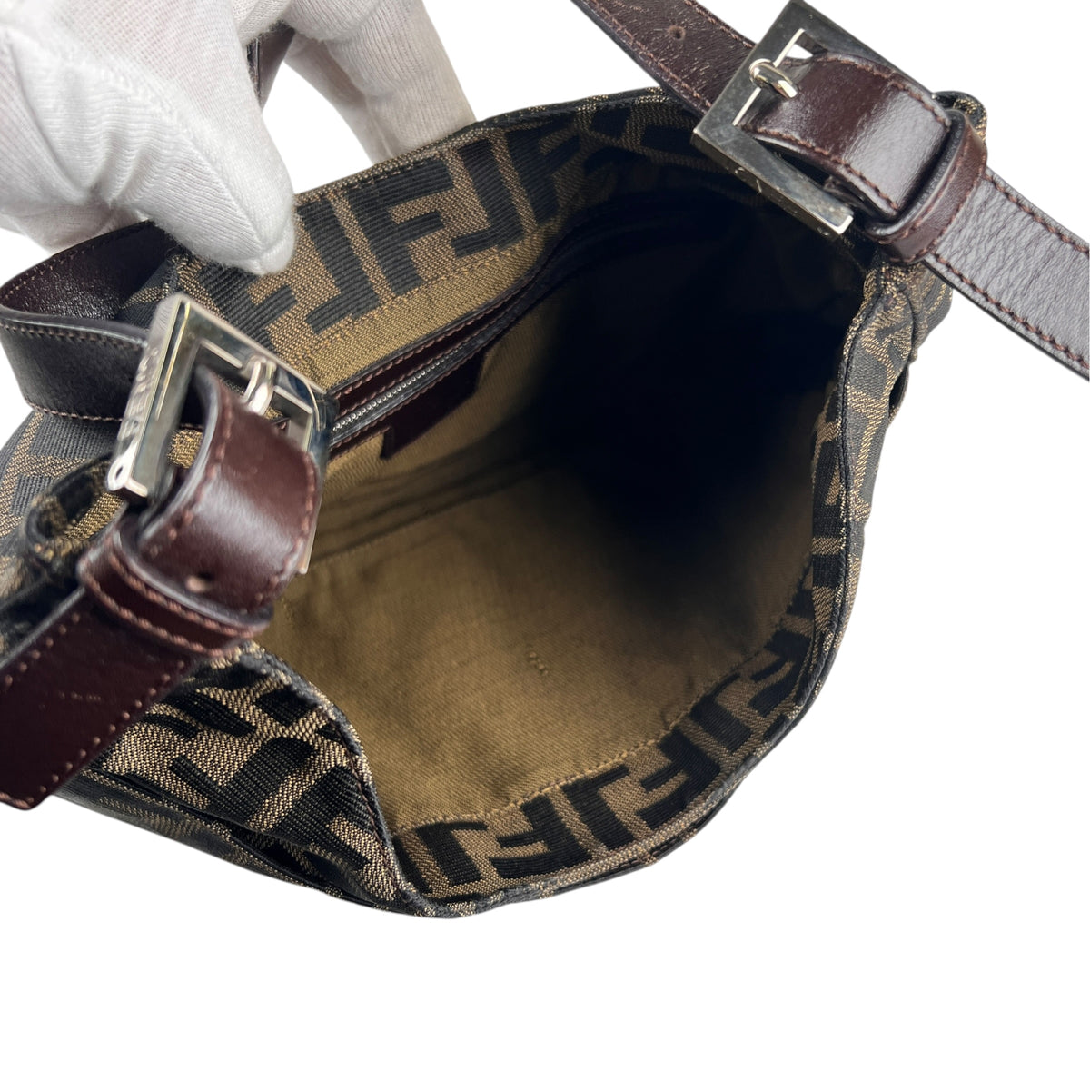 Fendi Brown Shoulder Bags A-19265