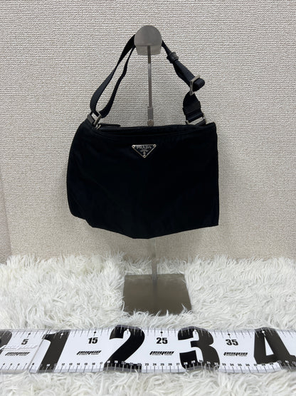 Prada Black Shoulder Bags A-19268