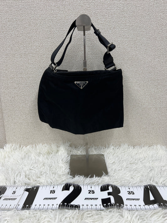 Prada Black Shoulder Bags A-19268