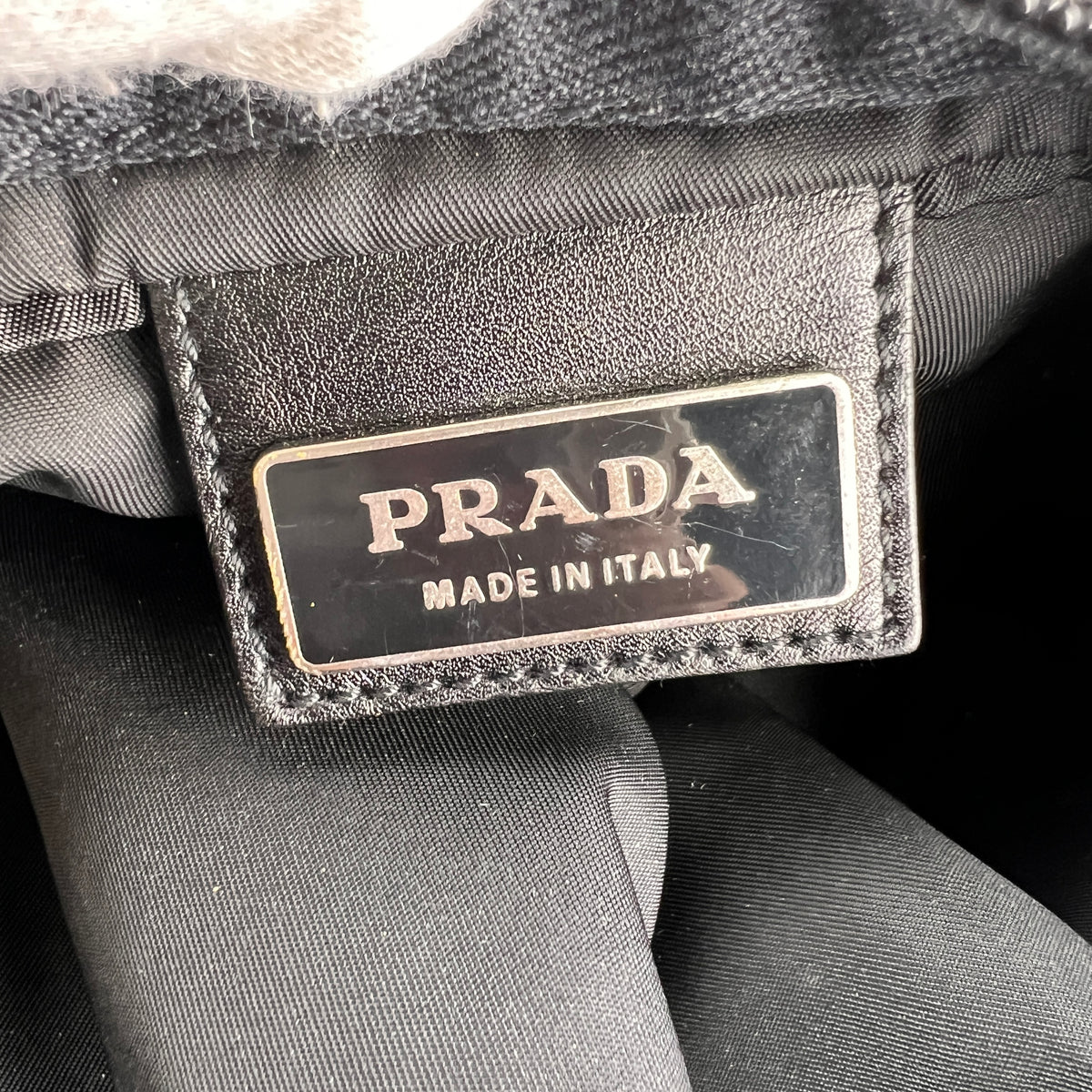 Prada Black Shoulder Bags A-19268