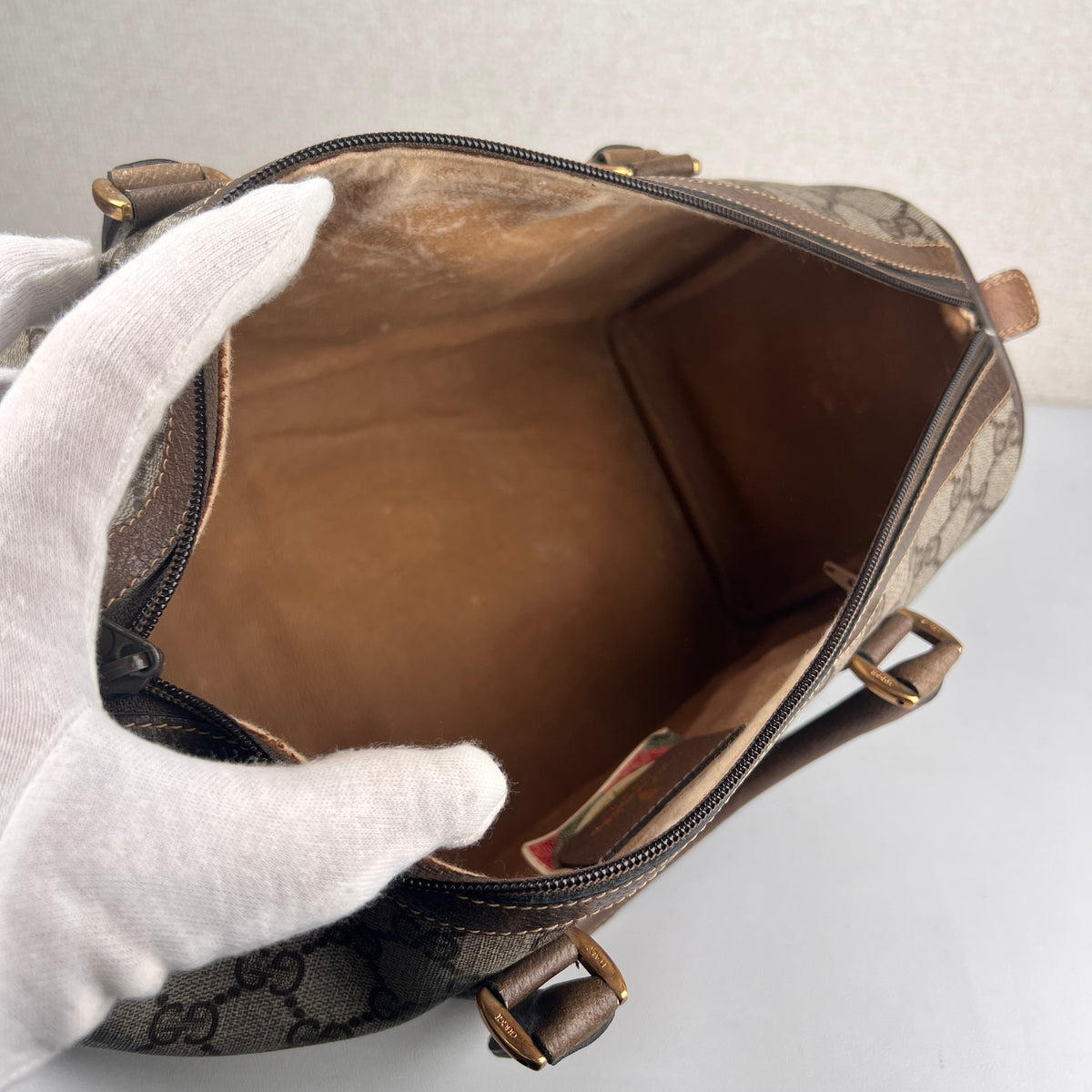 Gucci Brown Travel Bags A-19271
