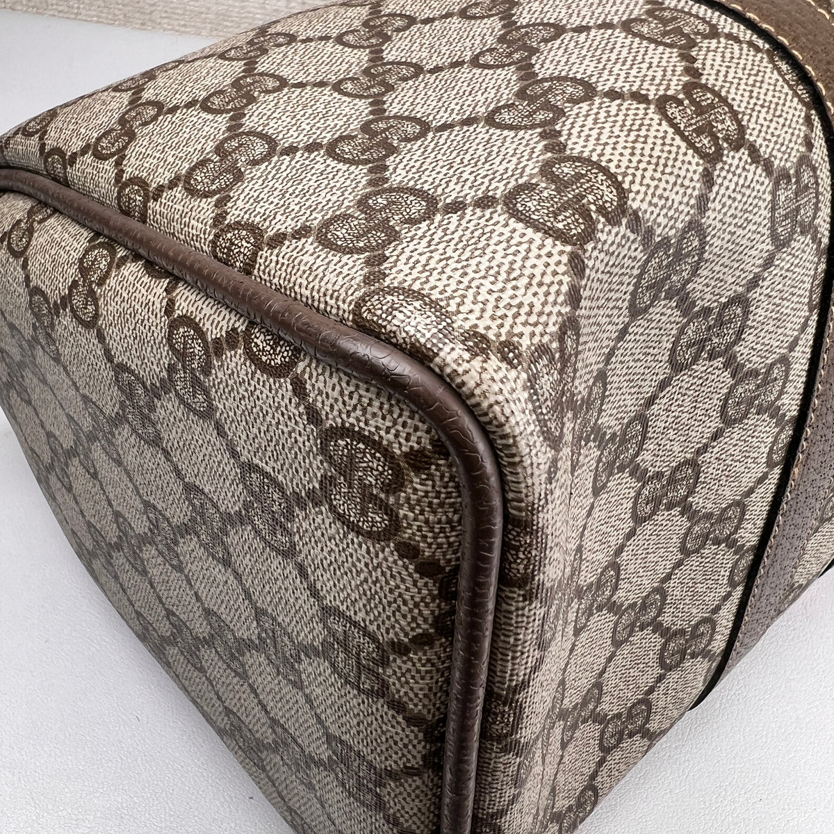 Gucci Brown Travel Bags A-19271