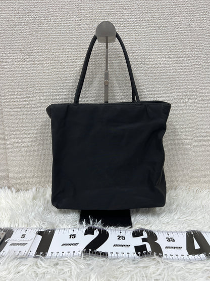 Prada Black Tote Bags A-19273