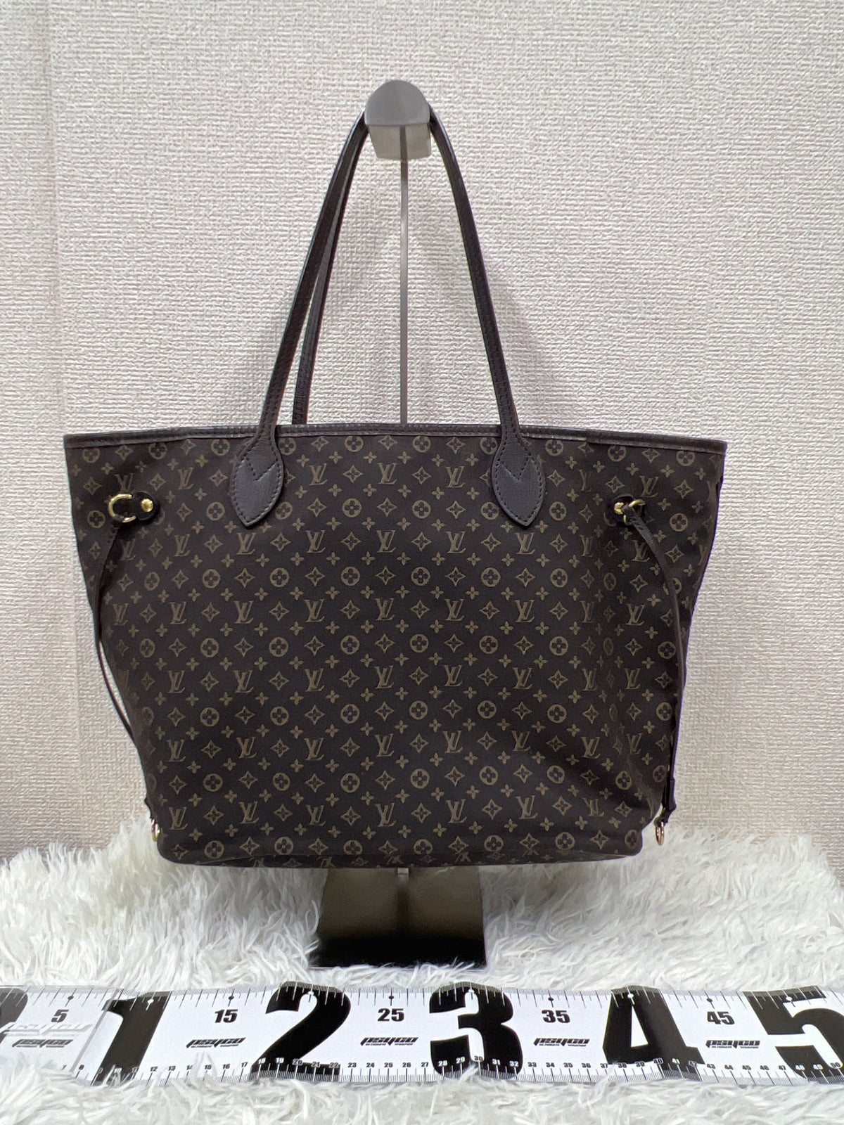 Louis Vuitton Brown Tote Bags A-19274
