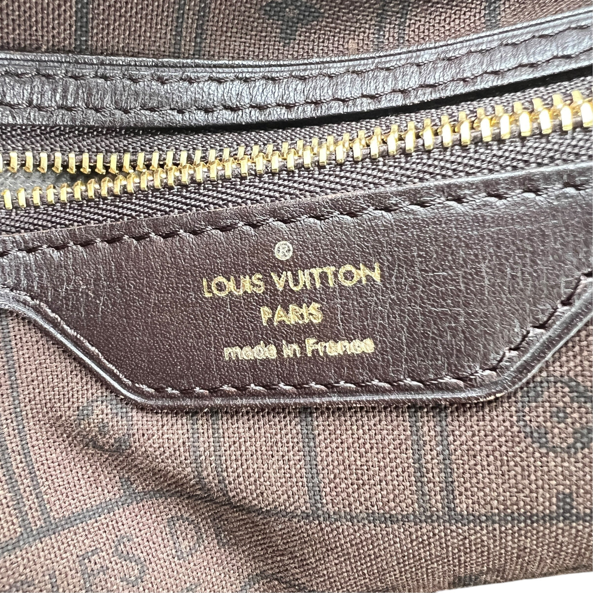 Louis Vuitton Brown Tote Bags A-19274