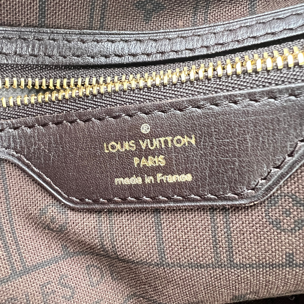 Louis Vuitton Brown Tote Bags A-19274