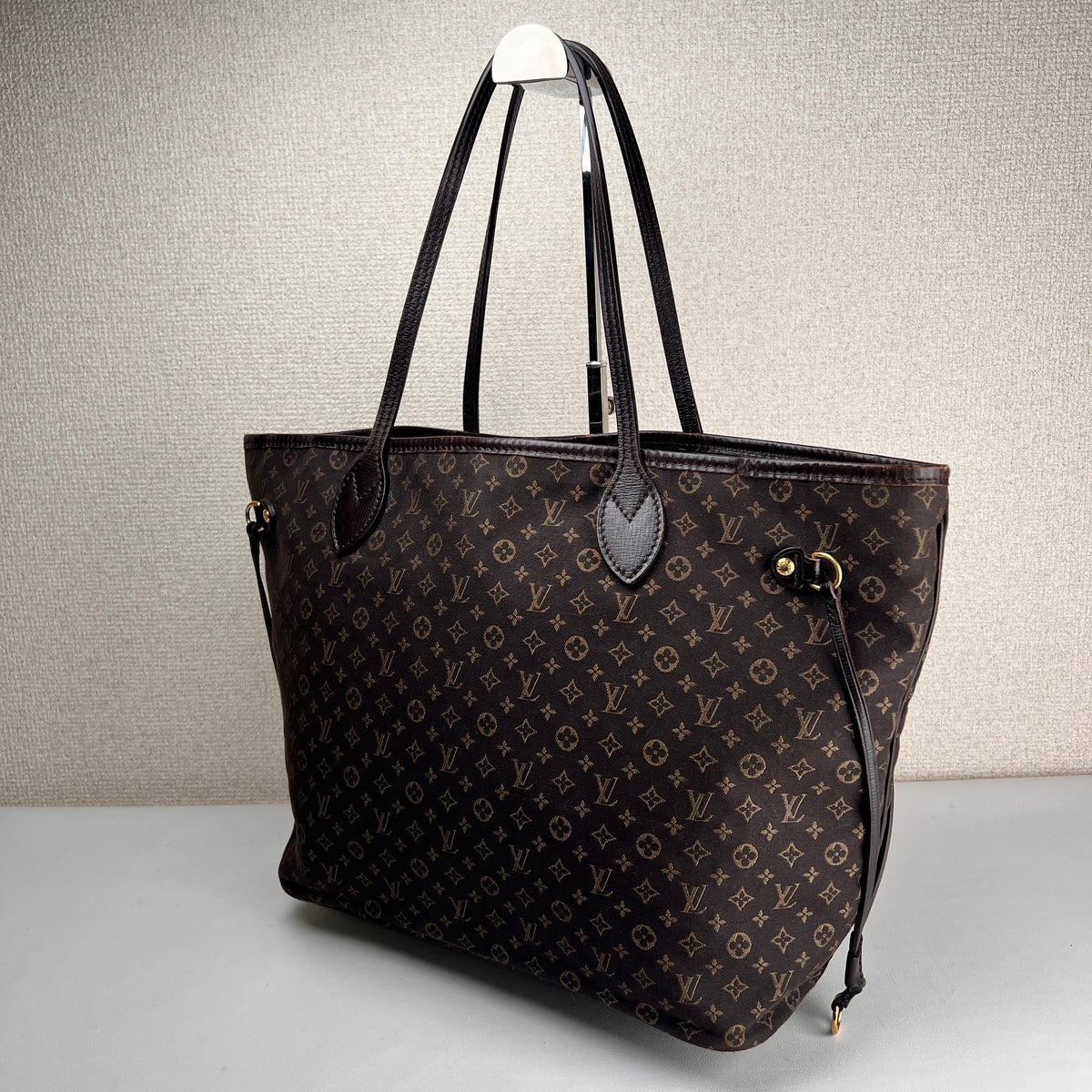 Louis Vuitton Brown Tote Bags A-19274