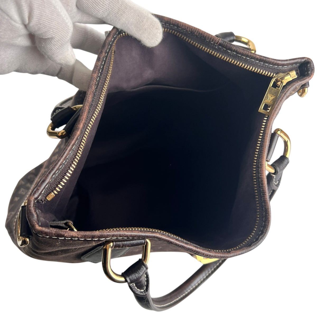 Louis Vuitton Brown Shoulder Bags A-19275