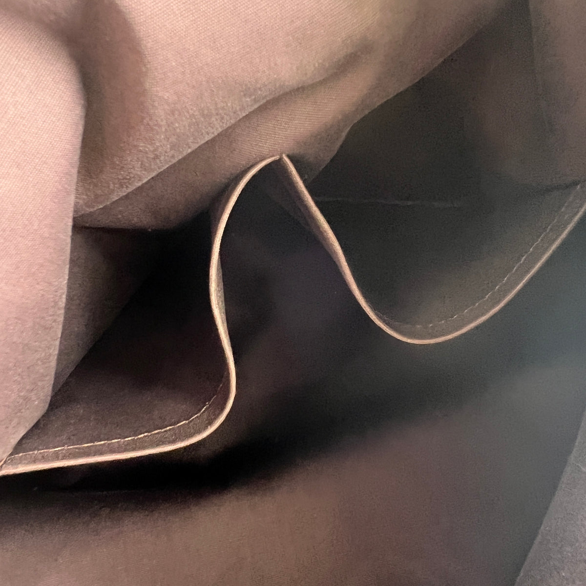 Louis Vuitton Brown Shoulder Bags A-19275