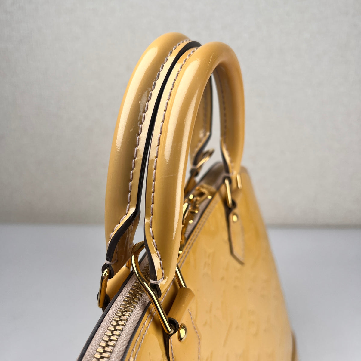 Louis Vuitton Yellow Handle Bags A-19276