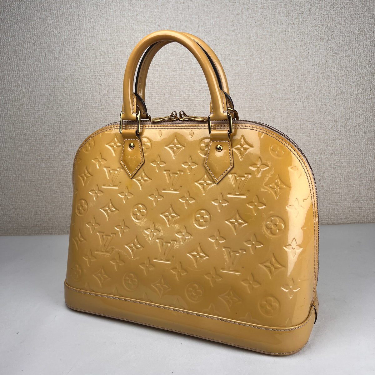 Louis Vuitton Yellow Handle Bags A-19276