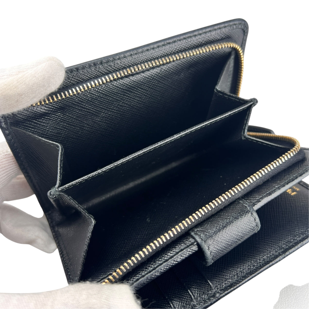Prada Black Wallets A-19278