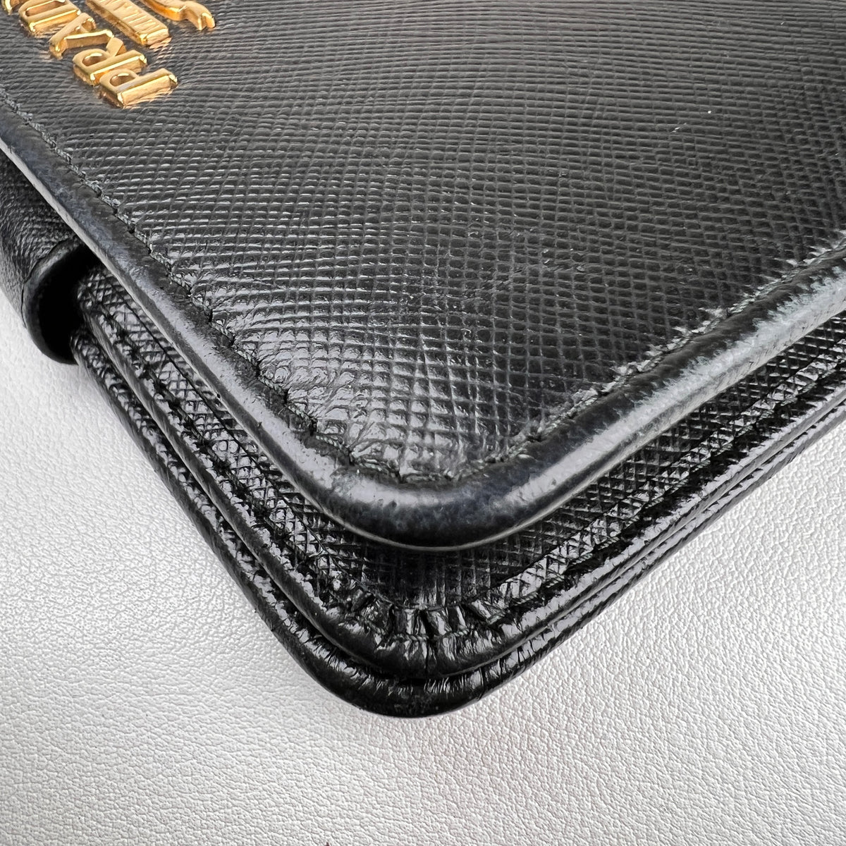 Prada Black Wallets A-19278