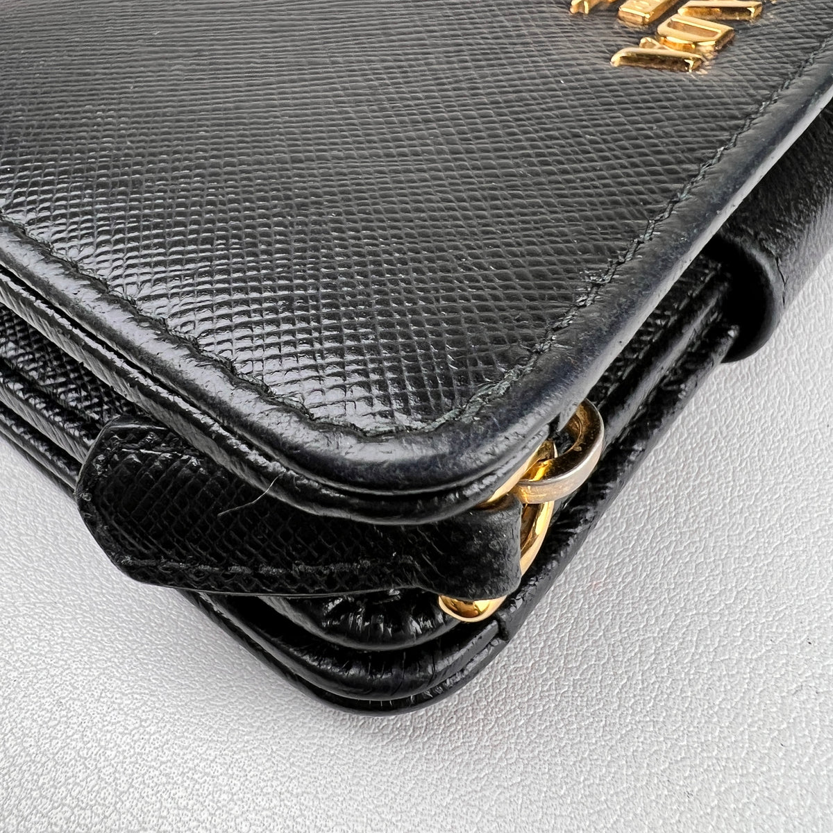 Prada Black Wallets A-19278
