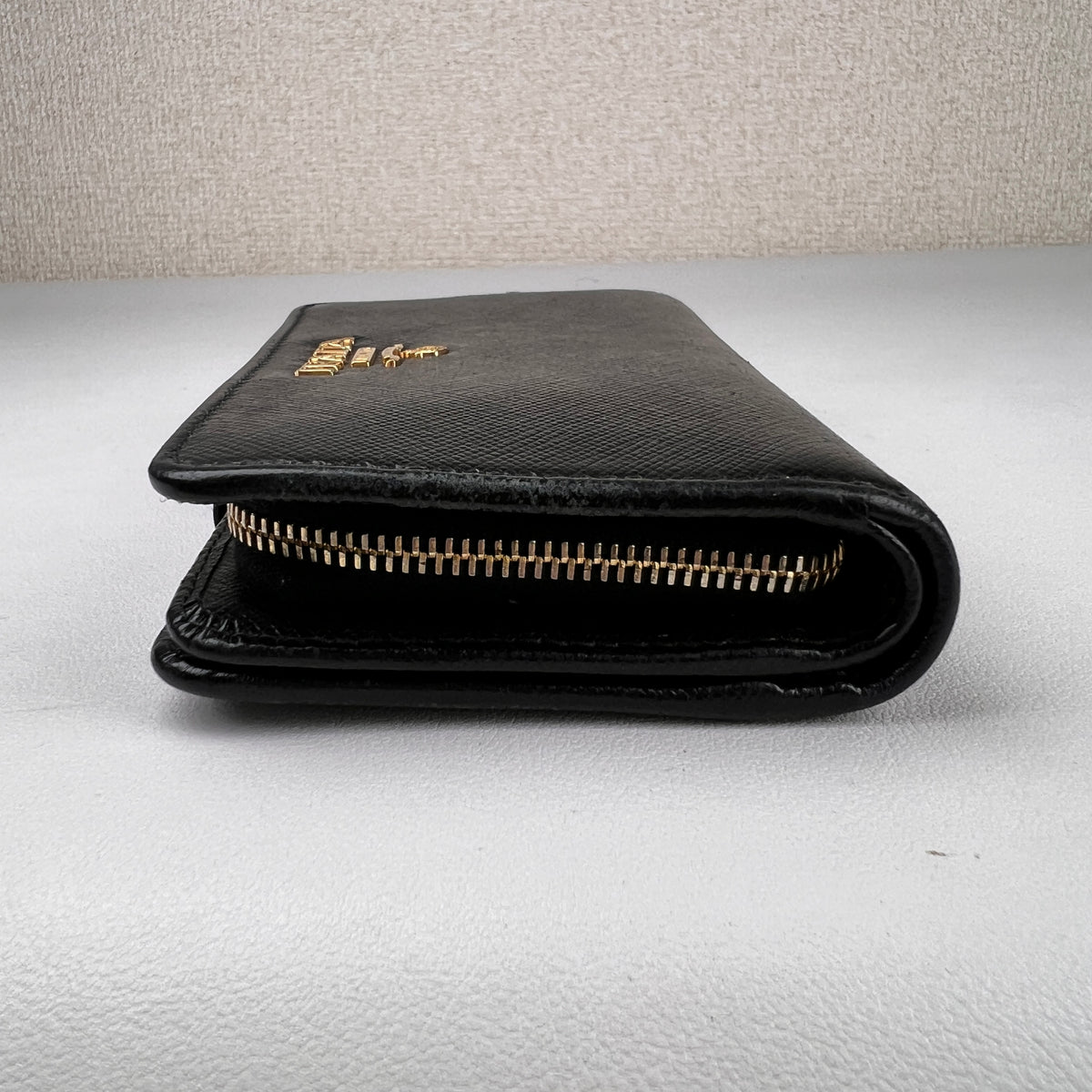 Prada Black Wallets A-19278