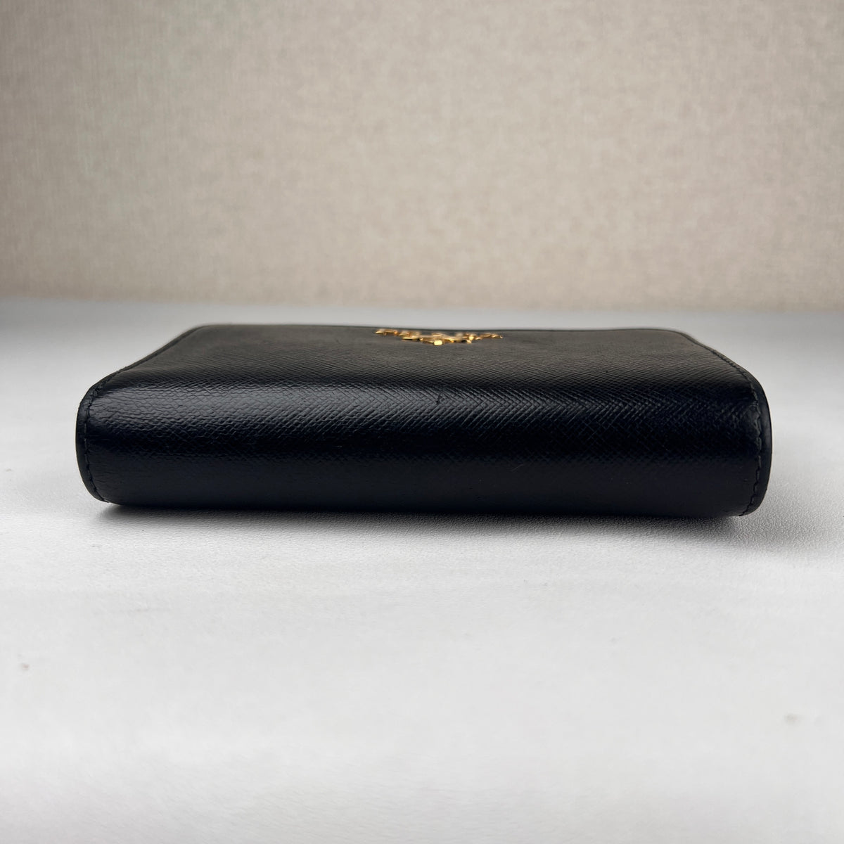 Prada Black Wallets A-19278