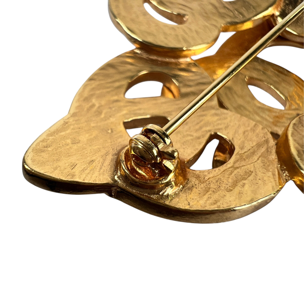 Chanel Gold Brooches A-19279