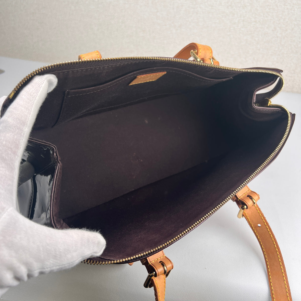 Louis Vuitton Gold Handle Bags A-19288