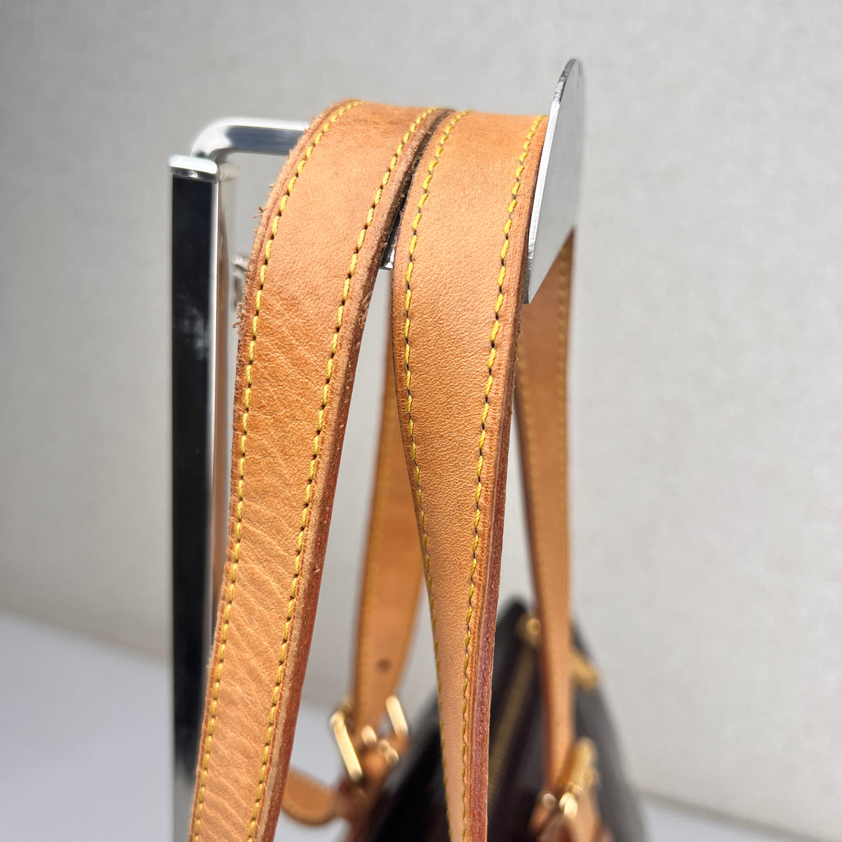 Louis Vuitton Gold Handle Bags A-19288