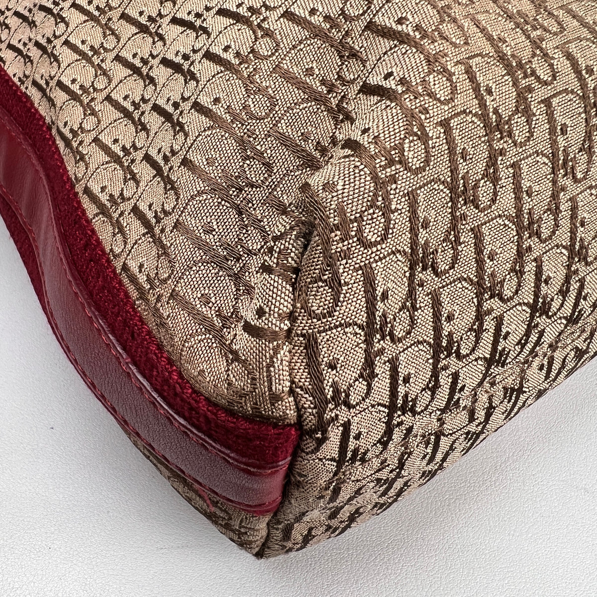Dior Red Shoulder Bags A-19289