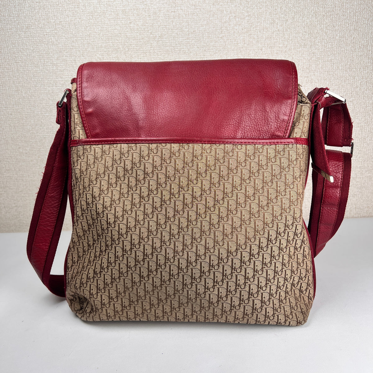 Dior Red Shoulder Bags A-19289