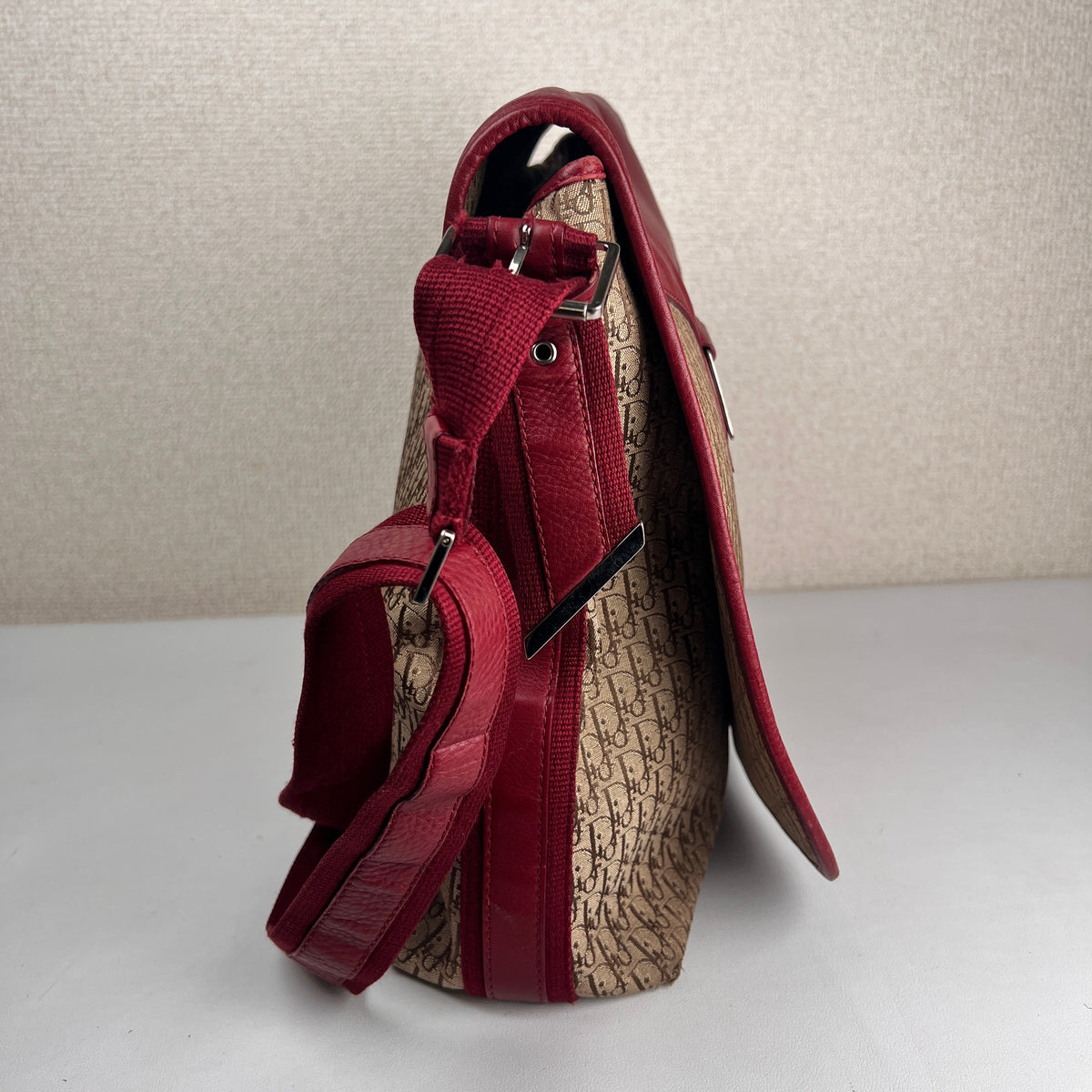 Dior Red Shoulder Bags A-19289