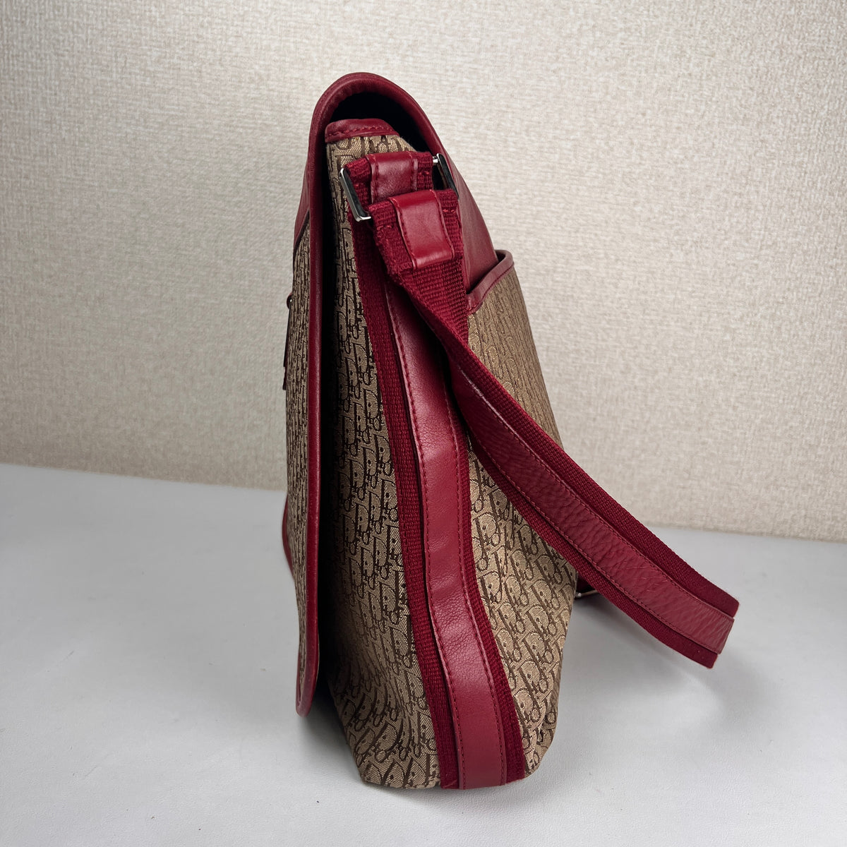 Dior Red Shoulder Bags A-19289