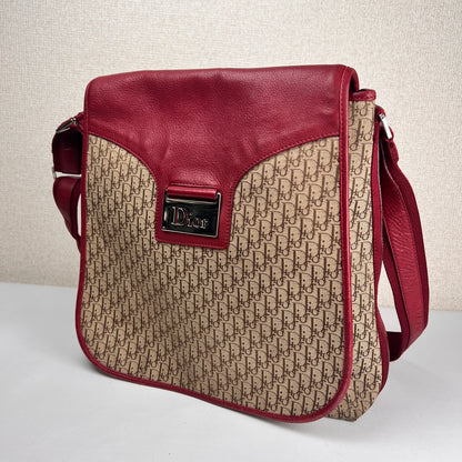 Dior Red Shoulder Bags A-19289