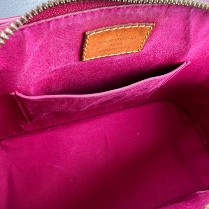 Louis Vuitton Red Handle Bags A-19292
