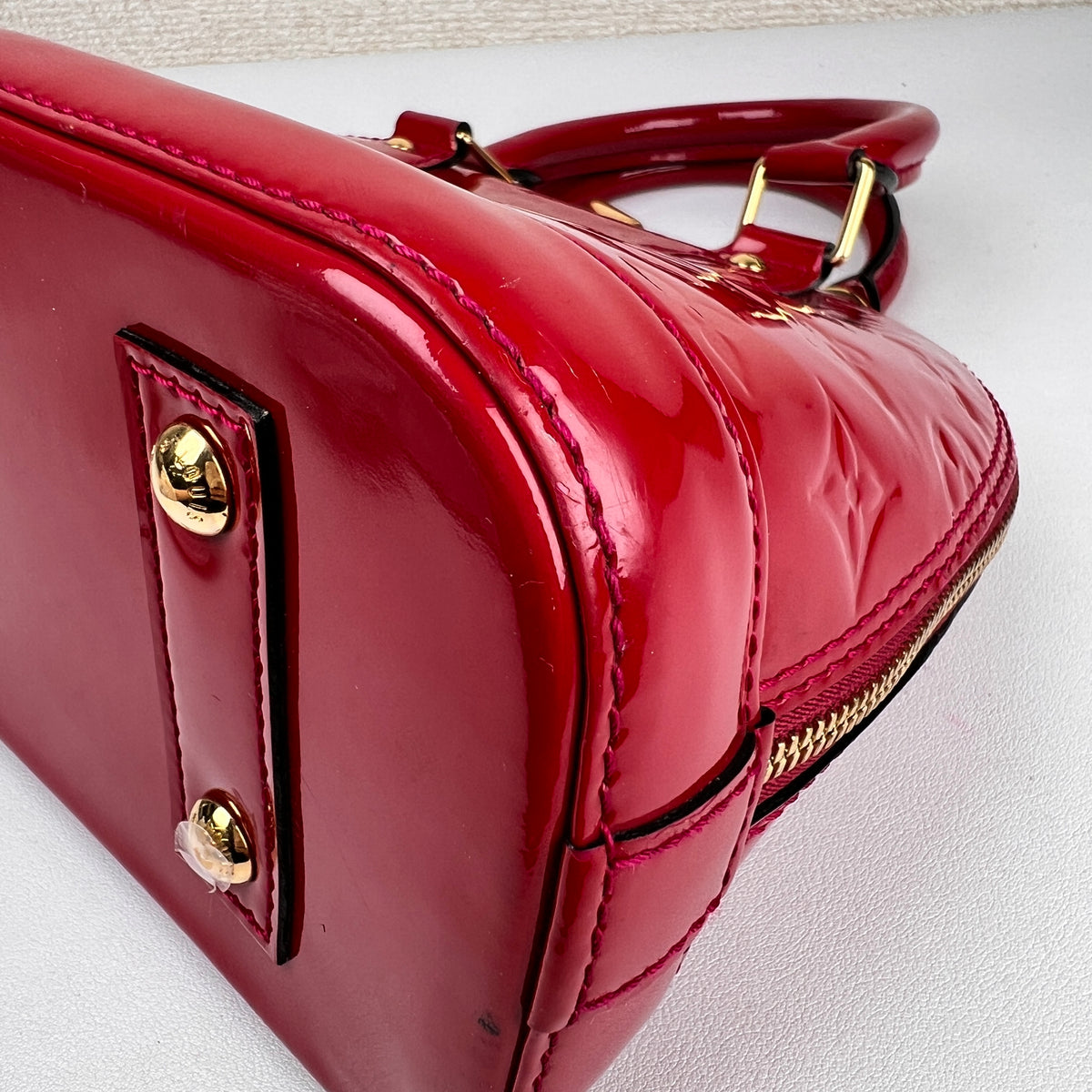 Louis Vuitton Red Handle Bags A-19292