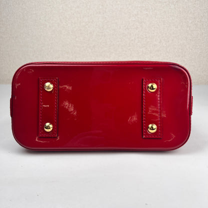 Louis Vuitton Red Handle Bags A-19292