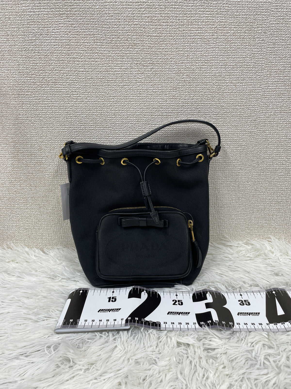 Prada Black Shoulder Bags A-19293