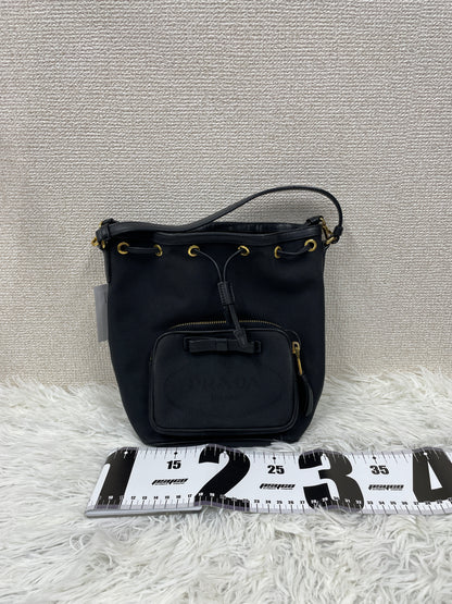 Prada Black Shoulder Bags A-19293