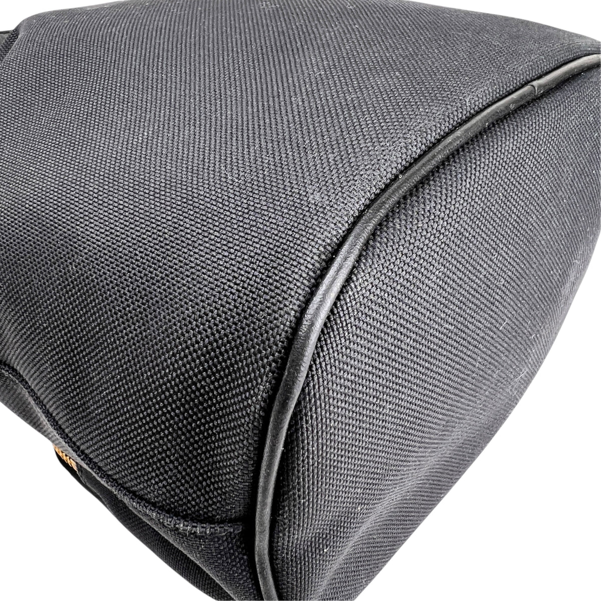 Prada Black Shoulder Bags A-19293