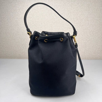 Prada Black Shoulder Bags A-19293