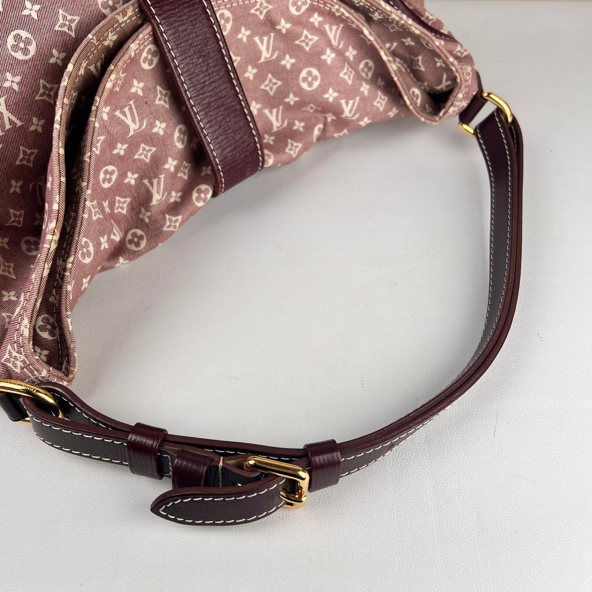 Louis Vuitton Pink Tote Bags A-19294