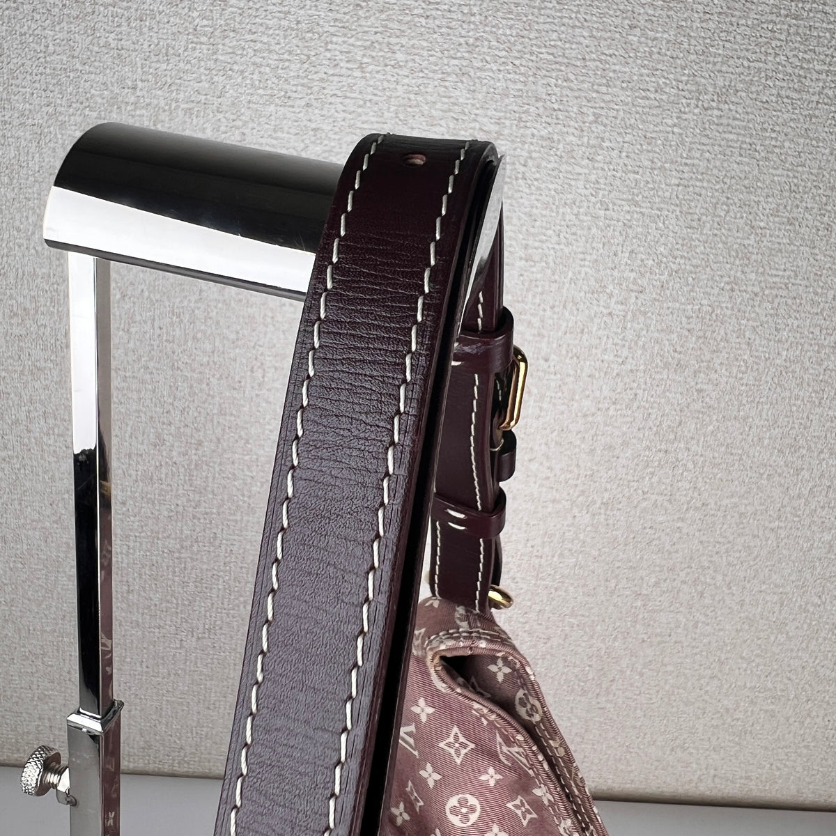 Louis Vuitton Pink Tote Bags A-19294