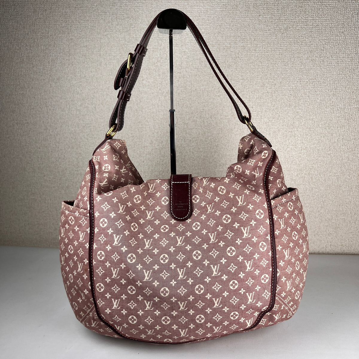 Louis Vuitton Pink Tote Bags A-19294