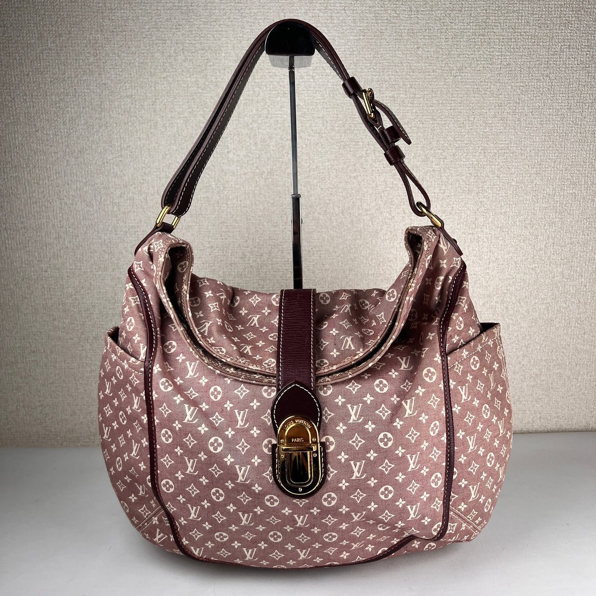 Louis Vuitton Pink Tote Bags A-19294