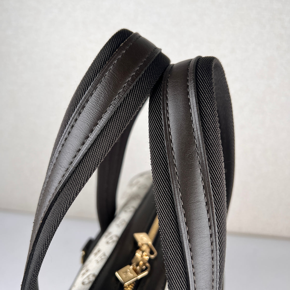 Louis Vuitton White Handle Bags A-19295