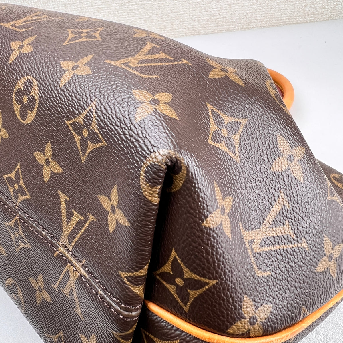 Louis Vuitton Brown Handle Bags A-19297