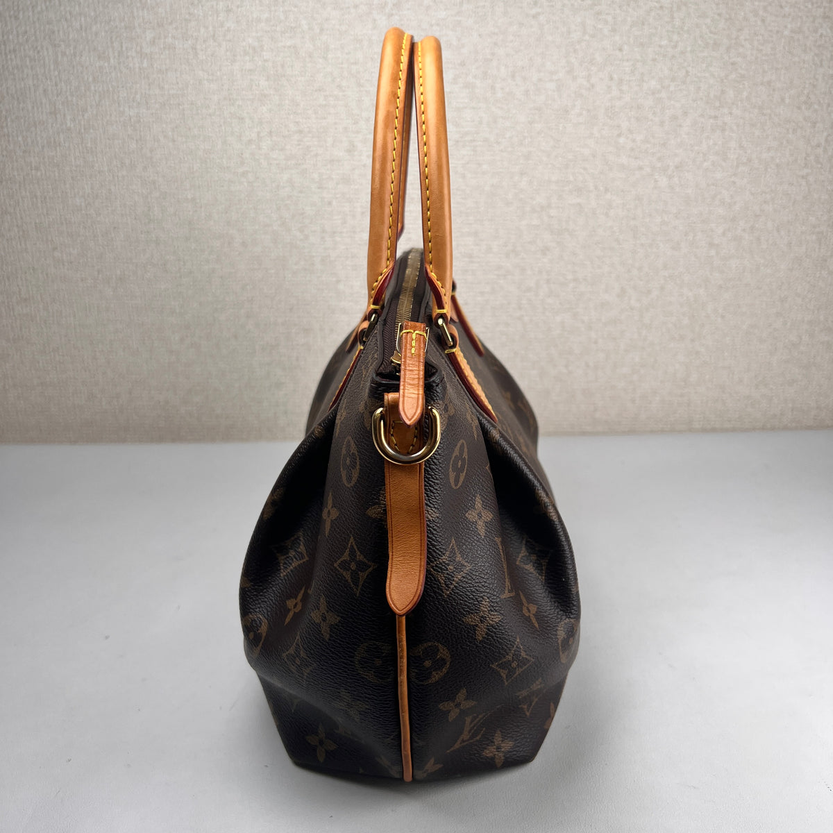 Louis Vuitton Brown Handle Bags A-19297