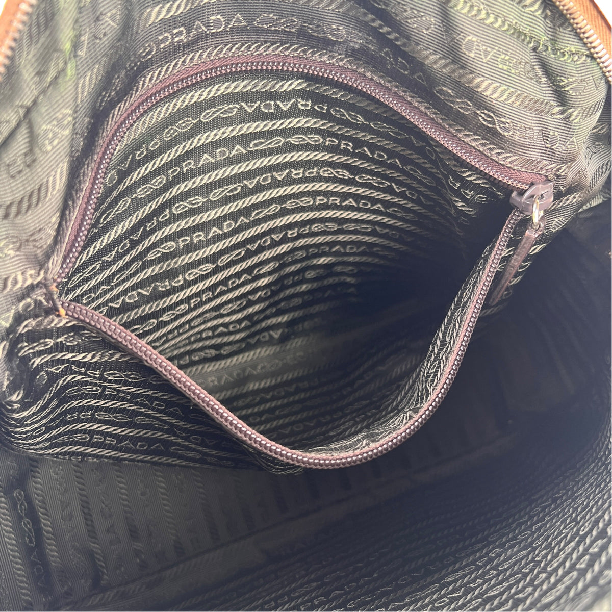 Prada Beige Handle Bags A-19302