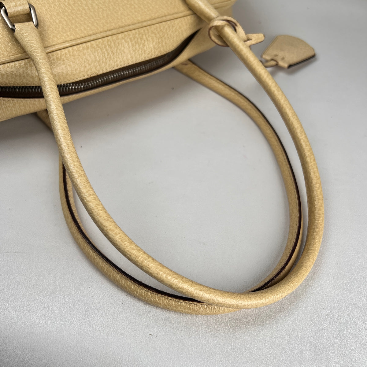 Prada Beige Handle Bags A-19302