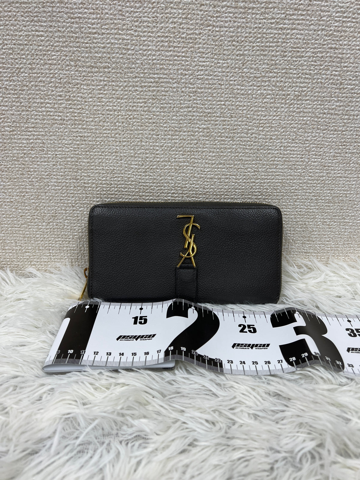 Saint Laurent Gray Wallets A-19308