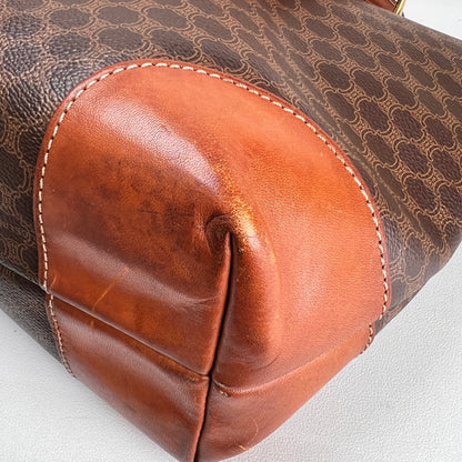 Celine Brown Handle Bags A-19312