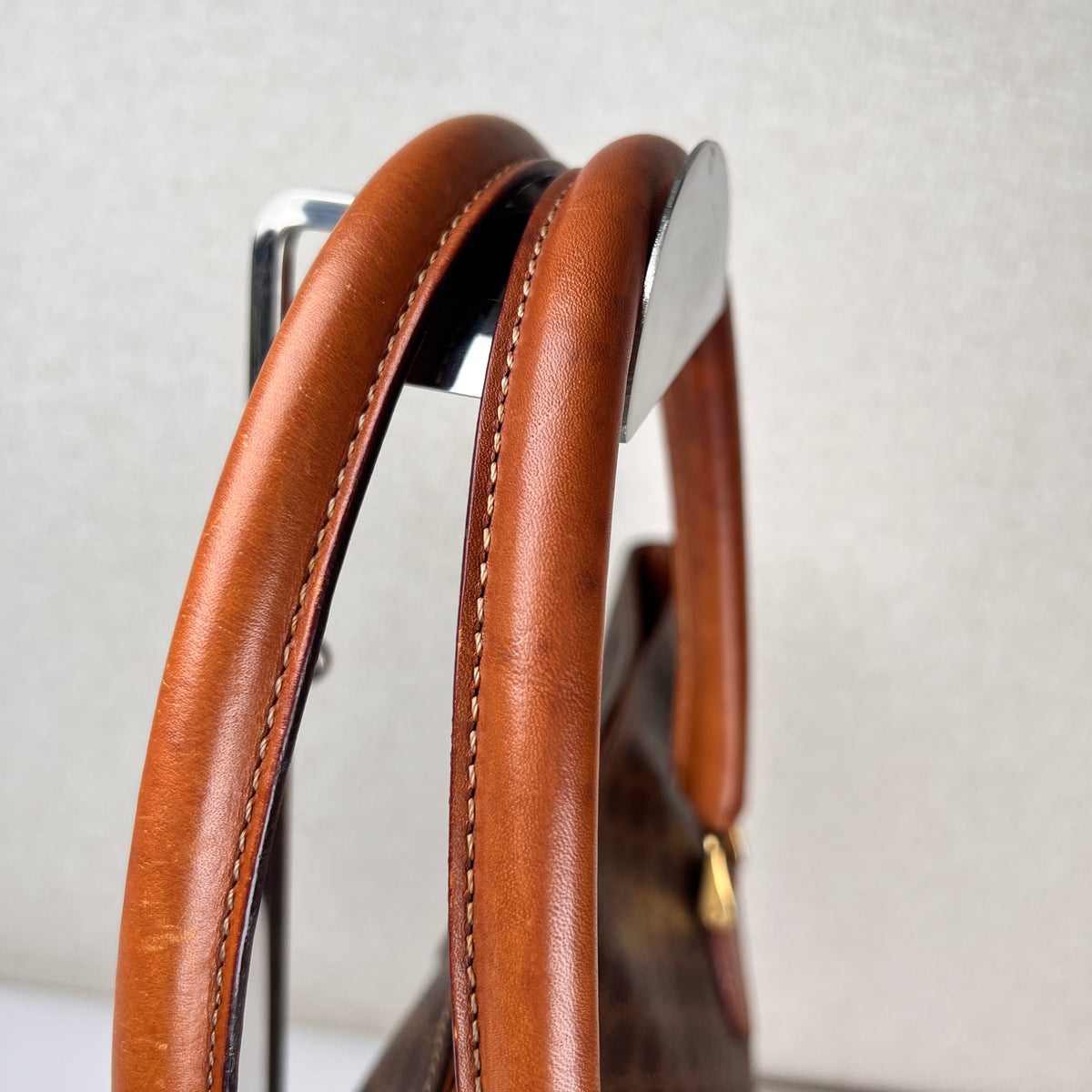 Celine Brown Handle Bags A-19312