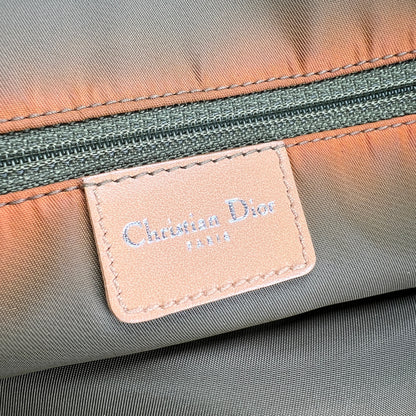 Dior Green Tote Bags A-19313