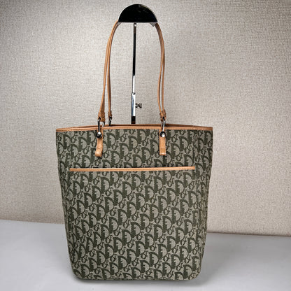 Dior Green Tote Bags A-19313