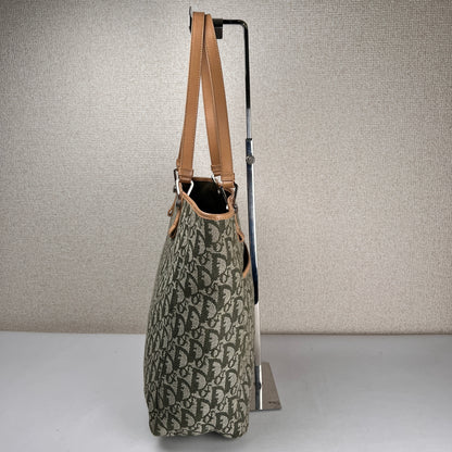 Dior Green Tote Bags A-19313